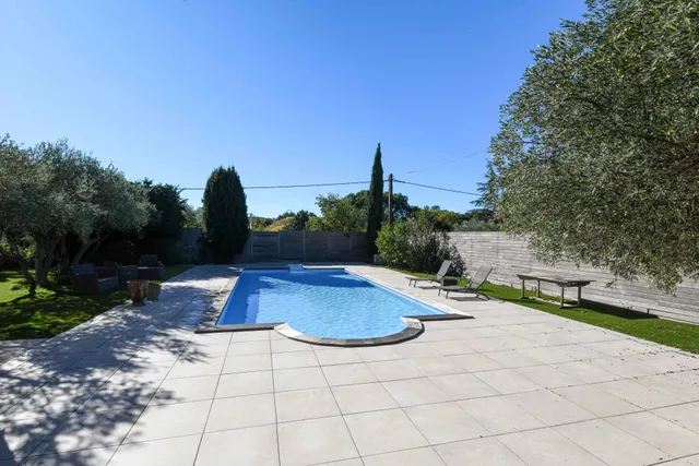 Villa in Uzes, Provence - Var
