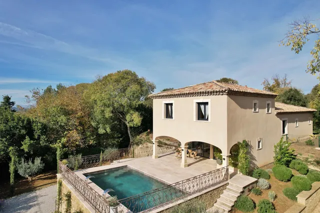 Villa in Uzes, Provence - Var