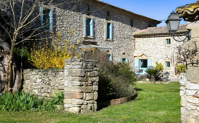 Villa in Uzes, Provence - Var