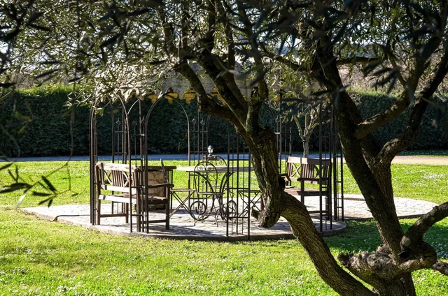 Villa in Uzes, Provence - Var
