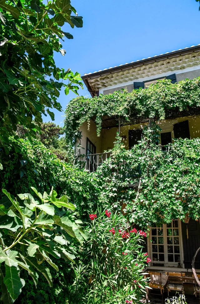 Villa in Uzes, Provence - Var