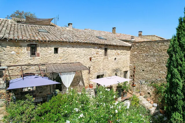 Villa in Uzes, Provence - Var