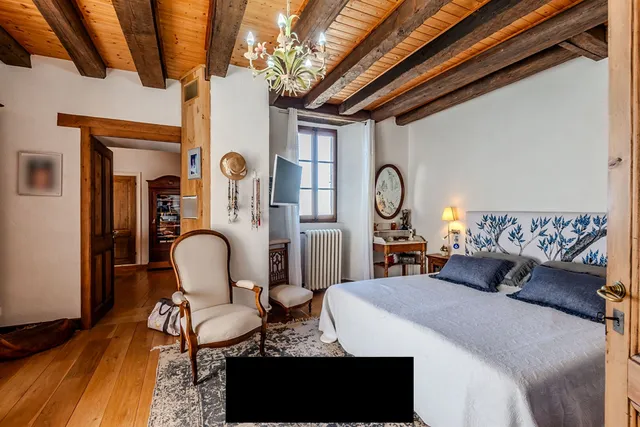 Estate in St Cergues, French Alps / Lakes