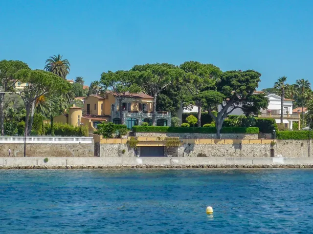 Villa in Cap D Antibes, French Riviera