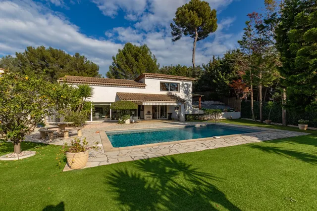 Villa in Antibes, French Riviera