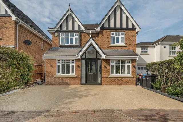 4 Moorcroft Court, Chester CH3 5JZ
