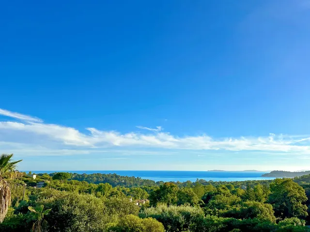 Villa in La Croix Valmer, French Riviera