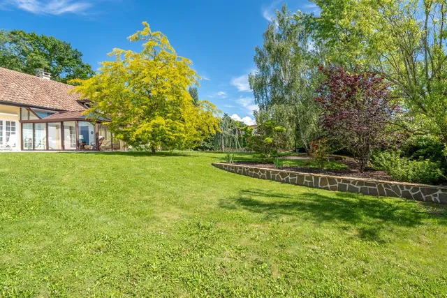 Villa in Chens Sur Leman, French Alps / Lakes