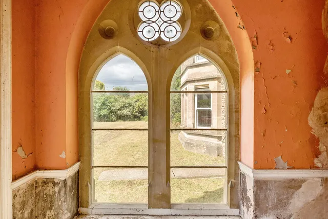 Gastard House Chapel Knapp, Corsham SN13 9PR