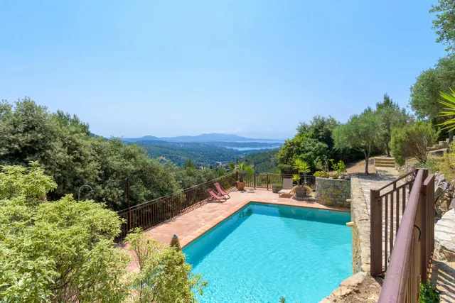 Villa in La Cadiere D Azur, Provence - Var
