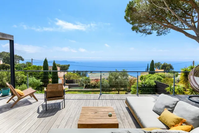Villa in Carqueiranne, Provence - Var