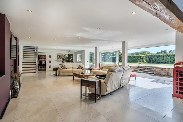 The Domain Greyfriars Lane, Pulborough RH20 4HE