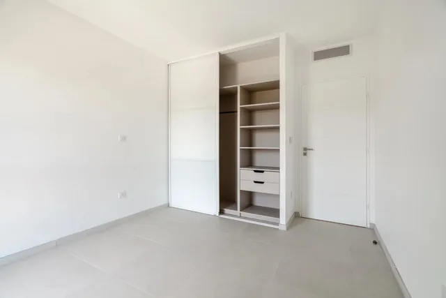 Apartment in Marseille, Provence - Var