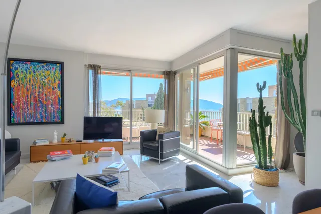 Apartment in Marseille, Provence - Var