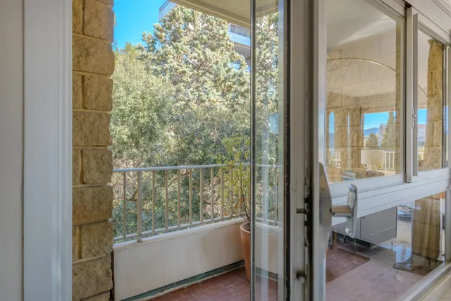 Apartment in Marseille, Provence - Var