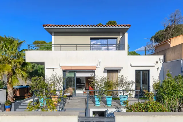 Villa in Marseille, Provence - Var