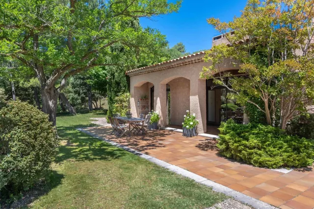 Villa in Rians, Provence - Var