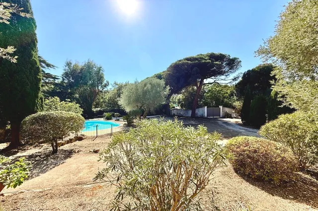 Villa in Grimaud, French Riviera