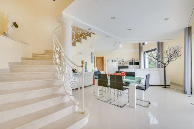 Villa in Ste Maxime, French Riviera
