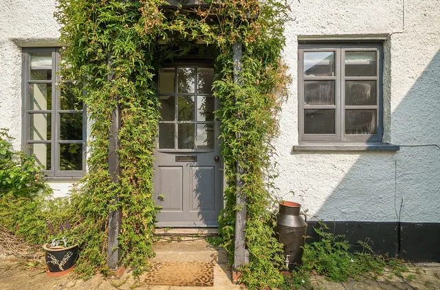 2 Lears Cottages Dry Lane, Exeter EX6 7PE