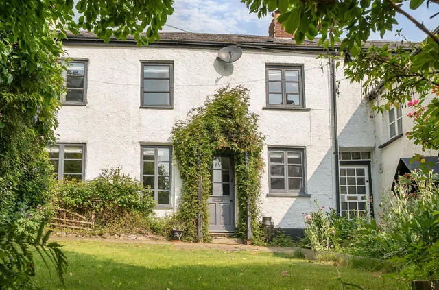 2 Lears Cottages Dry Lane, Exeter EX6 7PE