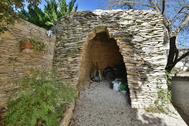 Villa in Nages Et Solorgues, Provence - Var