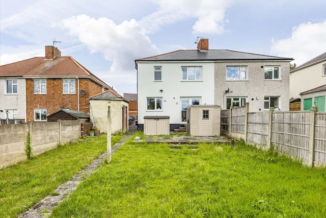 13 Stainsby Avenue, Derbyshire DE75 7EL