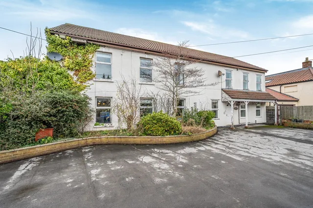 Ambleside Turnpike Road, Axbridge BS26 2JQ