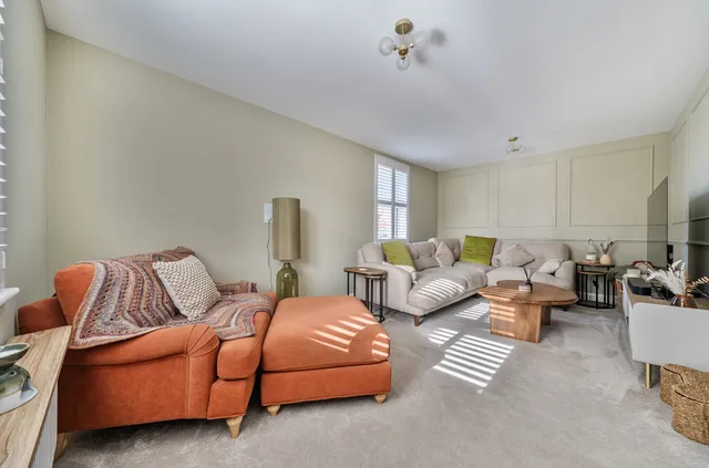 14 Epicure Road, Bristol BS35 1BZ