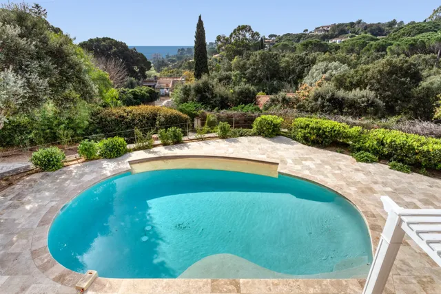 Villa in La Croix Valmer, French Riviera