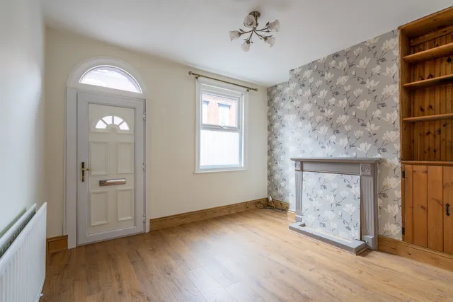 142 Wood Street, Kidderminster DY11 6UF