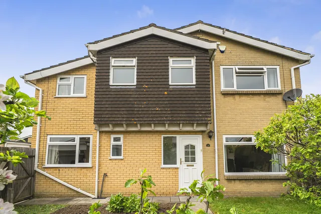 38 Buckles Close, Cheltenham GL53 8QT