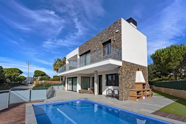Villa in Sant Feliu de Guixols, Catalonia