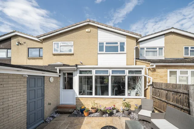 45 Buckles Close, Cheltenham GL53 8QT