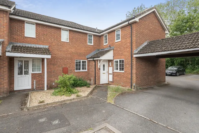 8 Alder Way, Melksham SN12 6UL