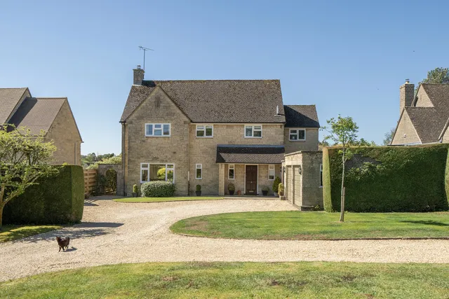 Foxgrove Syreford Road, Cheltenham GL54 4JG