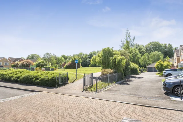 31 Braunstone Drive, Allington ME16 0UG