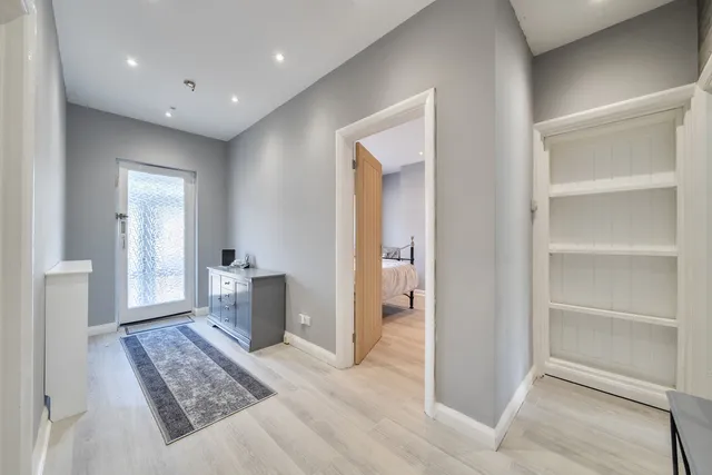 5 Selwood Road, Sutton SM3 9JU