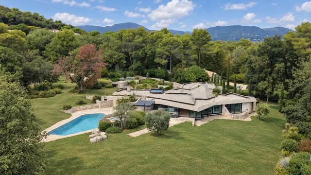 Villa in St Paul, French Riviera
