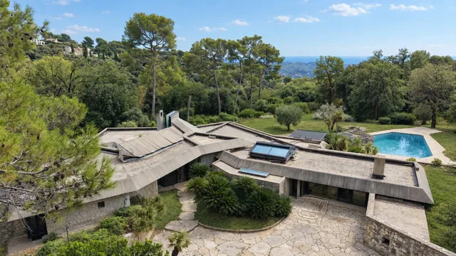 Villa in St Paul, French Riviera