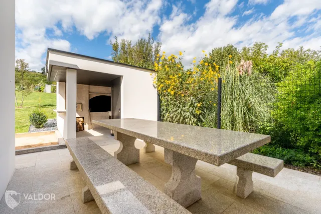 Villa in Anse, Burgundy To Beaujolais