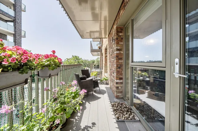 Holcombe Court Bollo Lane, London W3 8UQ