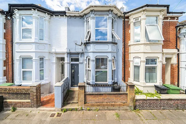75 Monmouth Road, Portsmouth PO2 8BT