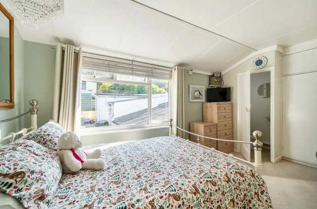 3 The Lugger, Truro TR2 5HE