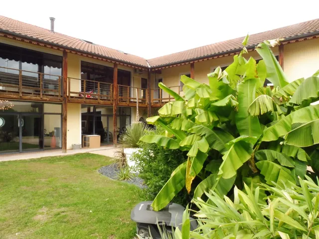 Villa in Meximieux, Burgundy To Beaujolais
