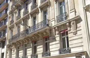 Apartment in 8th (Golden Triangle - Parc Monceau), Paris