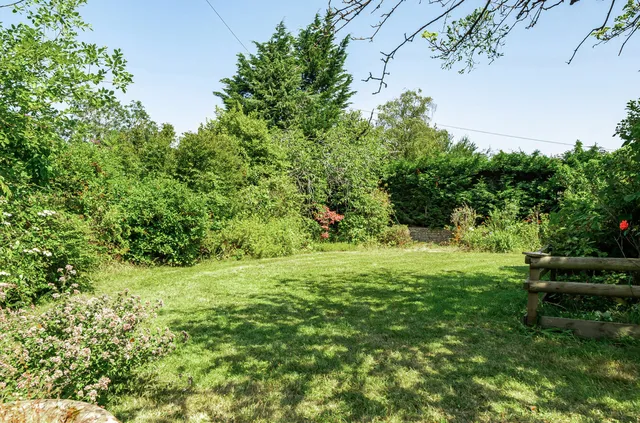 Springwell House, Whitfield,, Falfield, GL12 8DS