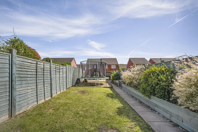 15 Oakfield Road, Cwmbran NP44 3EY