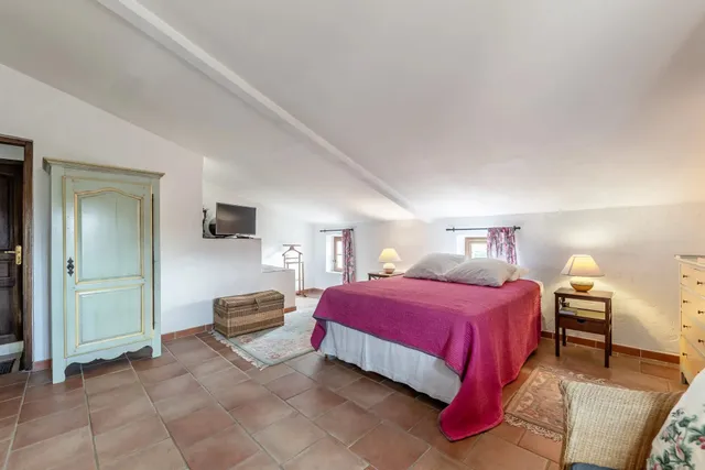 Villa in St Saturnin Les Apt, Provence - Var