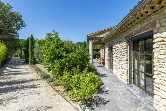 Villa in Menerbes, Provence - Var